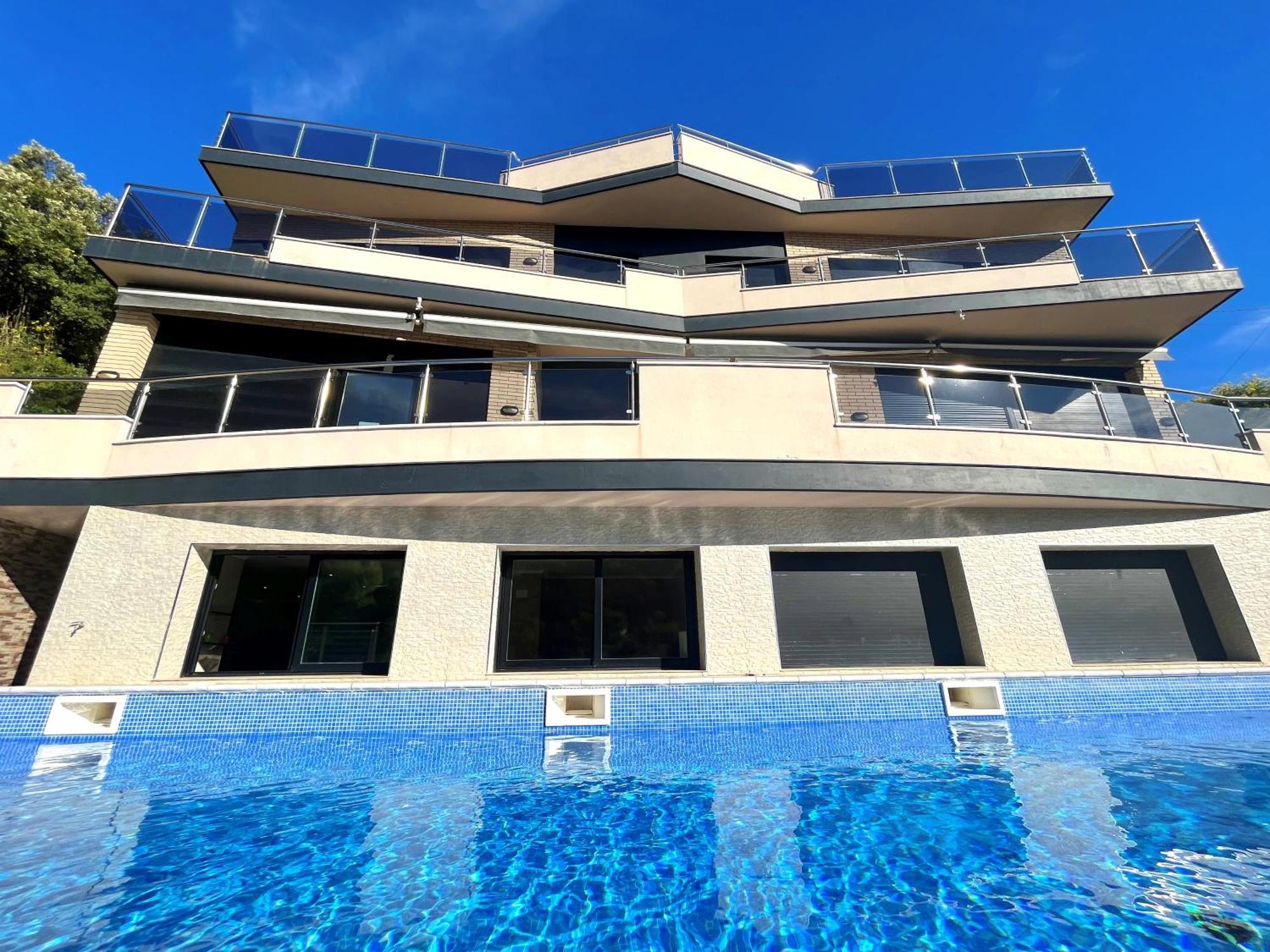 Villa De Lujo Con Vistas Al Mar Y Piscina Privada Santa Susanna Exterior photo